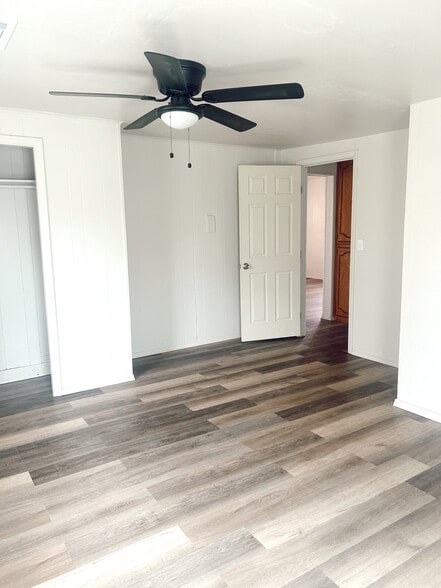 Building Photo - 602 W Rainey Ave