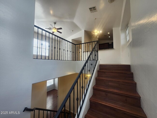 Building Photo - 5730 S 21st Pl