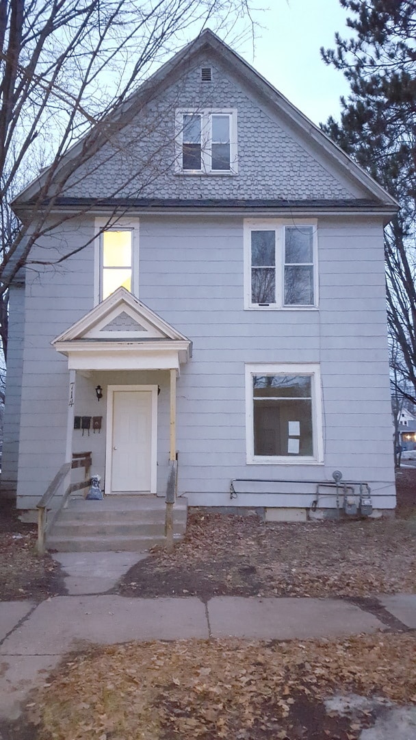 Building Photo - 714 Jackson St