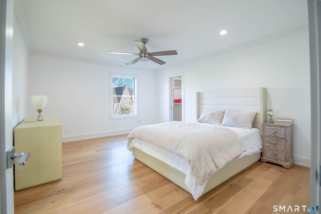 Building Photo - 345 Reef Rd