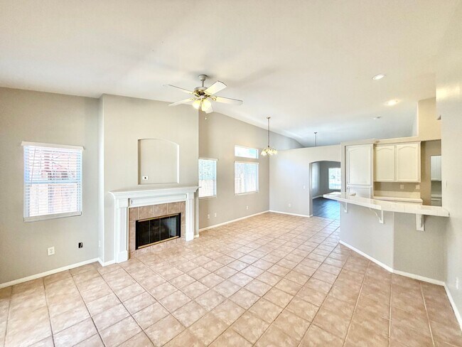 Building Photo - 27071 School Park Dr