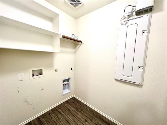 Building Photo - 2301 Rosaline Dr