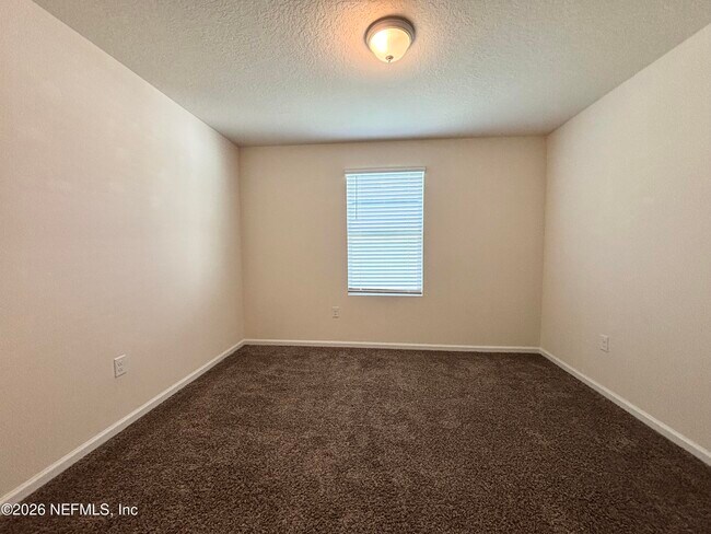 Building Photo - 1763 Eagle View Way