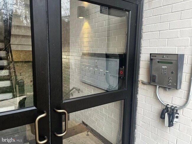 Building Photo - 3130 Brinkley Rd