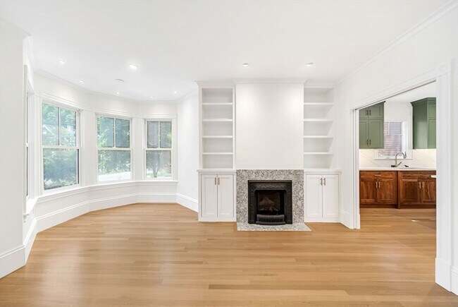 Building Photo - 20 Albion Pl