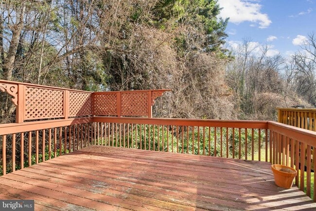 Building Photo - 1205 Farley Ct