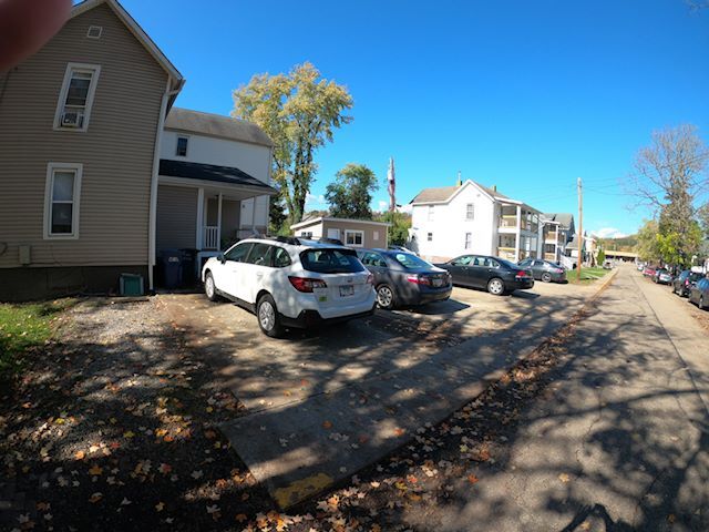 Building Photo - 146 Mill St