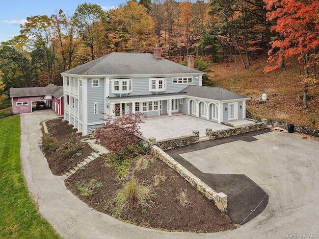 Building Photo - 244 W Mt Airy Rd