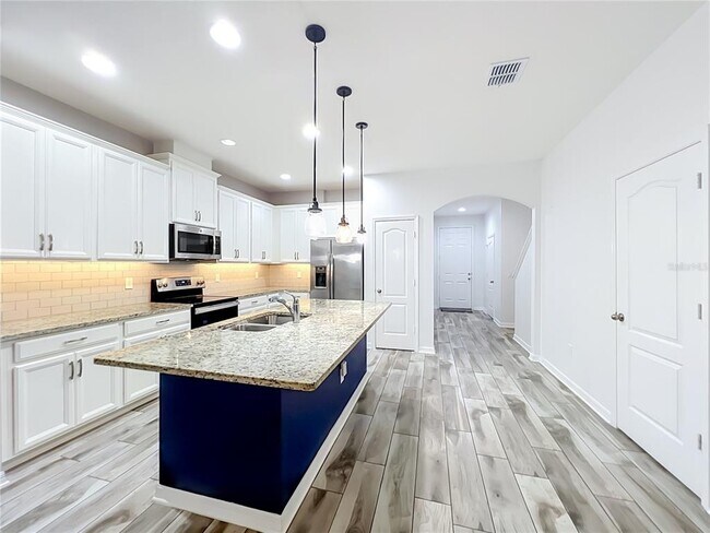 Building Photo - 12043 White Wave Point