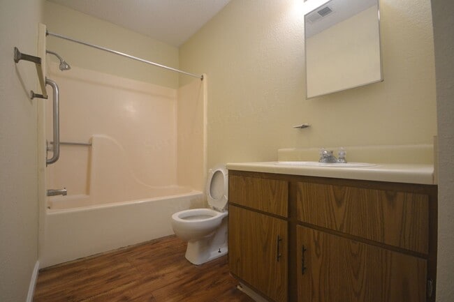 Building Photo - Buffalo Apartments (Bison Terrace)