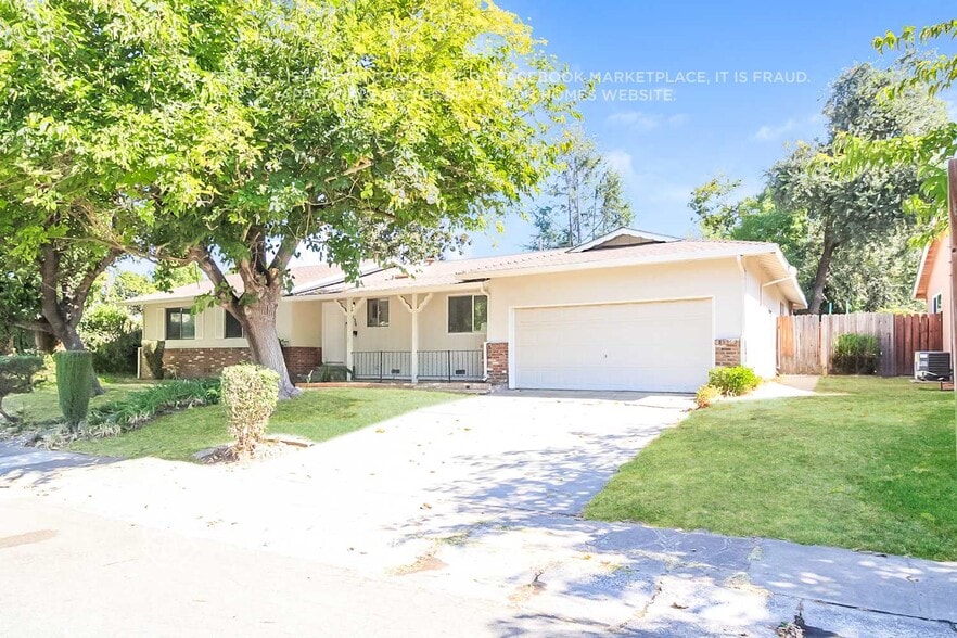 Building Photo - 4736 Cameron Ranch Dr