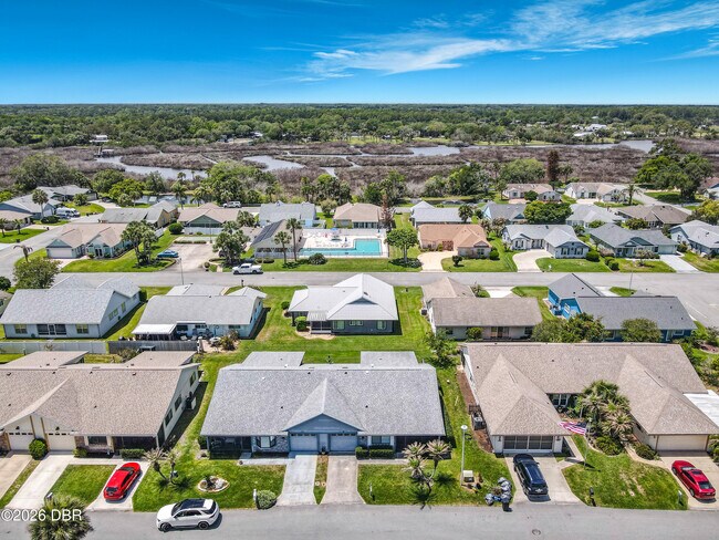 Building Photo - 49 Bogey Cir