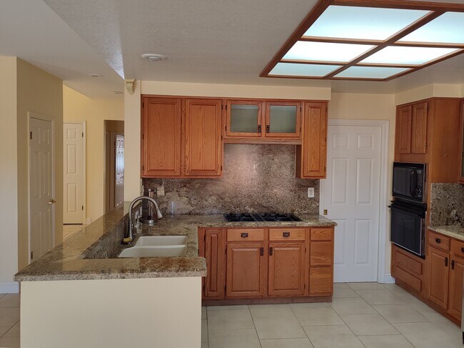 Building Photo - 3212 Bear Creek Dr