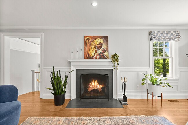Building Photo - 36 Evergreen Rd