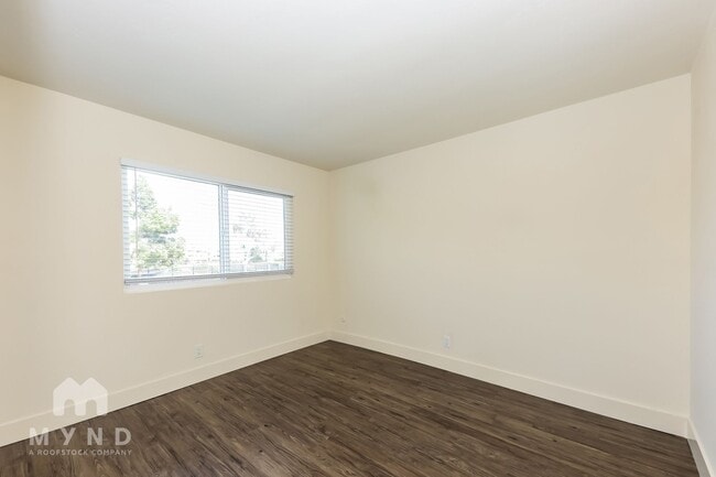 Building Photo - 4184 S 32nd St