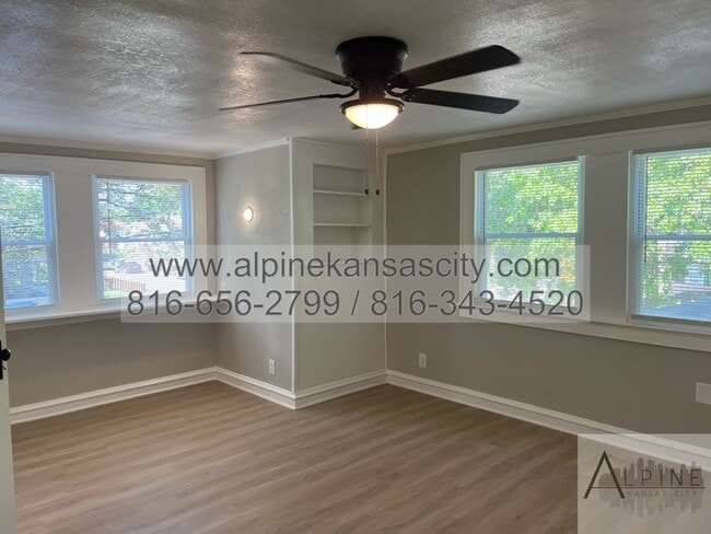 Building Photo - 5647 Euclid Ave