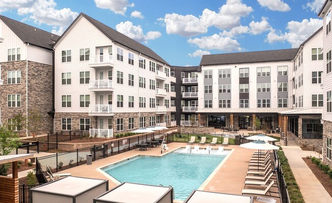 Building Photo - 5110 Alston Glen Dr