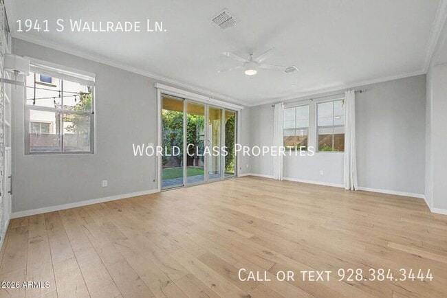 Building Photo - 1941 S Wallrade Ln