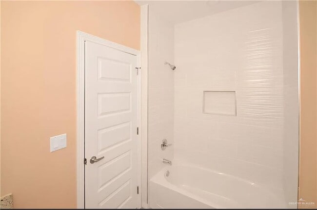 Building Photo - 23 West Dr