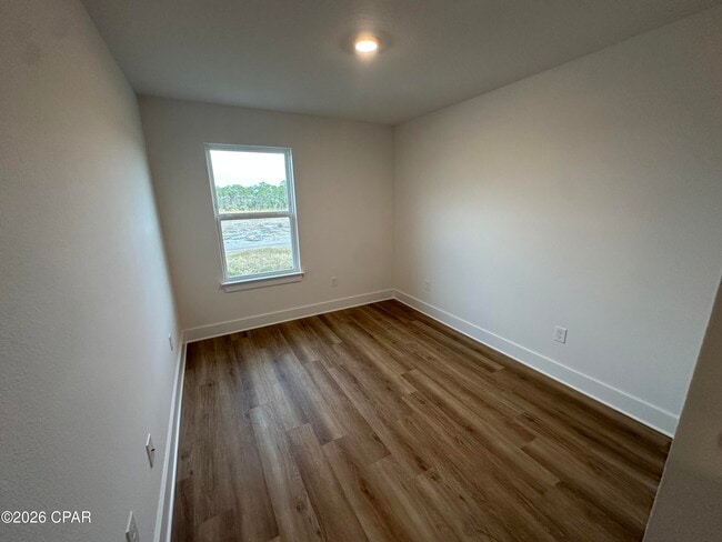 Building Photo - 274 Phillips Blf Ave