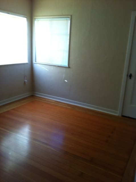 Building Photo - VOGT-120 West Pacheco