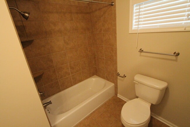 Building Photo - 2351 N 67th St