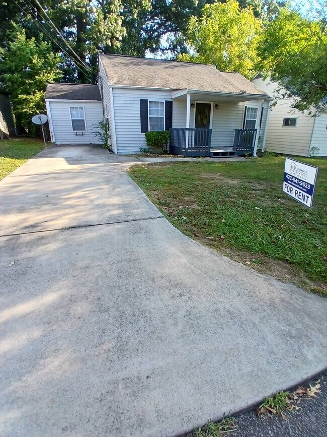 Building Photo - 5353 Bennett Rd