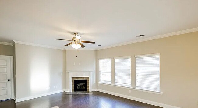 Building Photo - 1205 Hunters Gate Dr