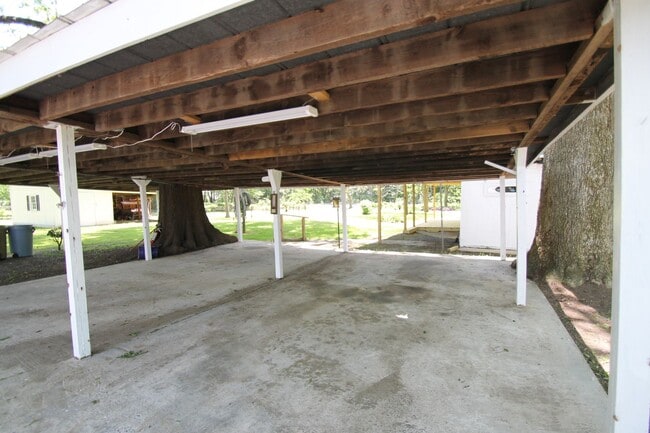 Building Photo - Exclusively Offered By Muse Realty Rentals, LLC