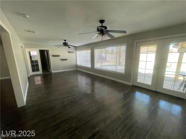 Building Photo - 2265 Heavenly View Dr