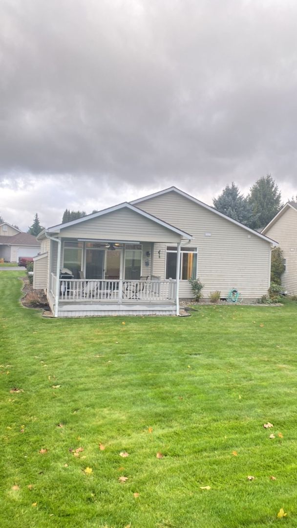 Building Photo - Cozy Home in a Gated Community!