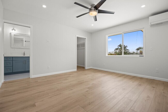 Building Photo - AVAILABLE NOW...BRAND NEW 3 BEDROOM 2 BATH