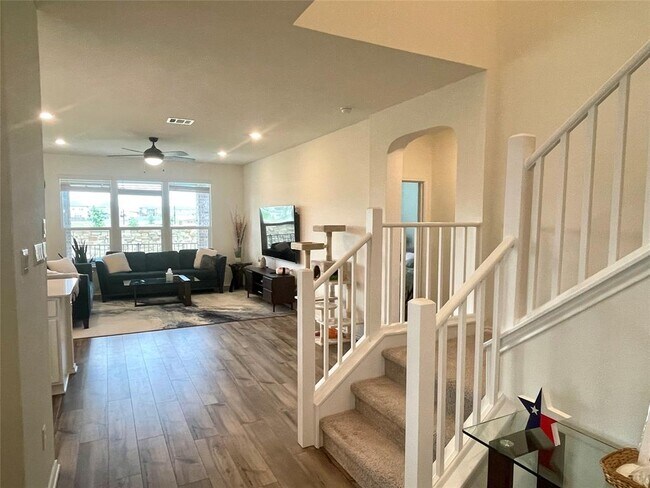 Building Photo - 3768 Forino Dr
