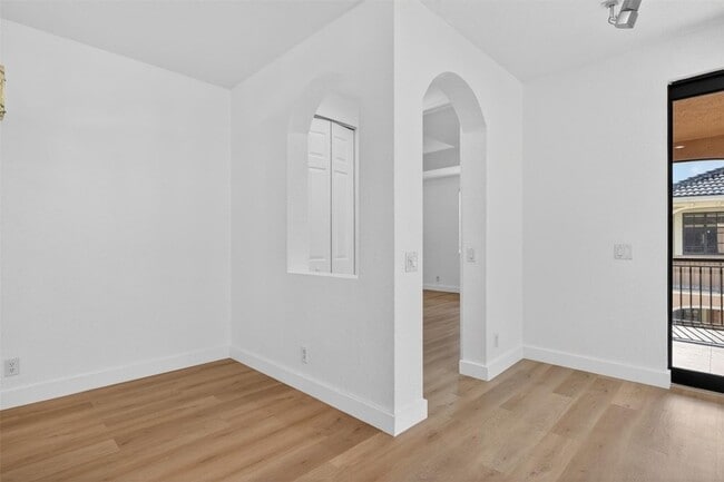 Building Photo - 2678 Center Ct Dr