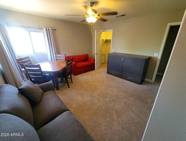 Building Photo - 10841 E Forge Cir