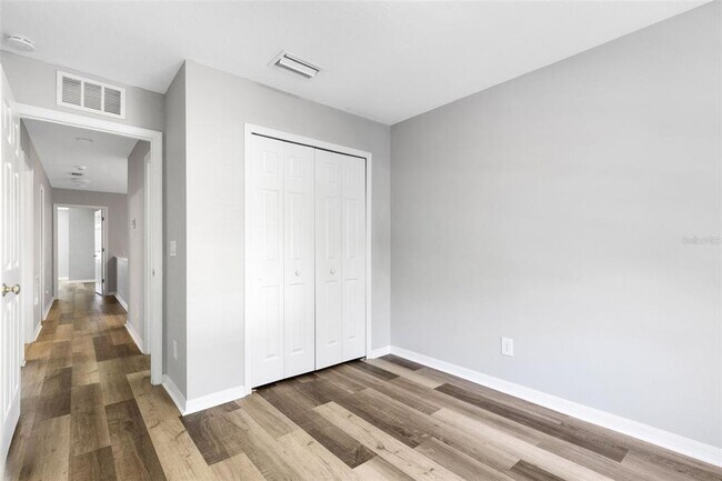 Building Photo - 9306 River Rock Ln