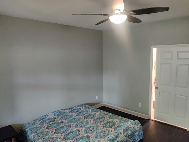 Building Photo - 311 Plank Bridge Way