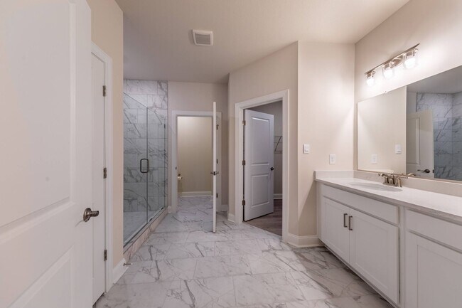 Building Photo - 1224 Treviso Bay