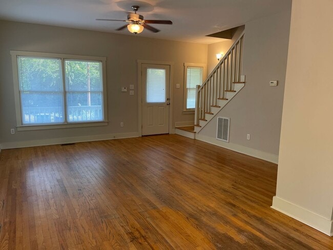 Building Photo - PRE-LEASING FOR AUGUST 9TH, 2026!