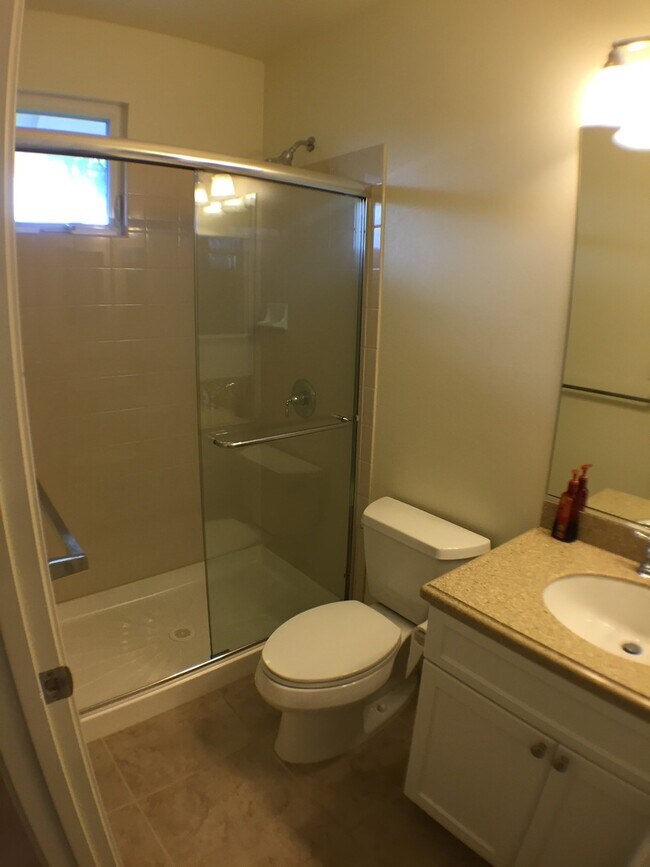 Building Photo - 91-1371 Keoneula  Blvd. #1105