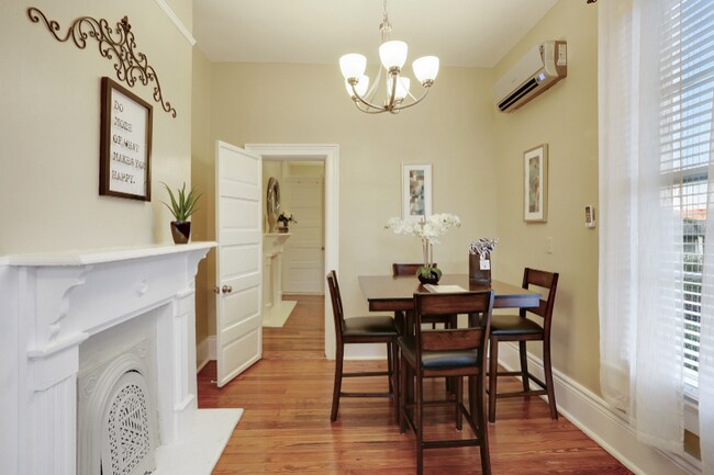 Building Photo - 1212 Treme St