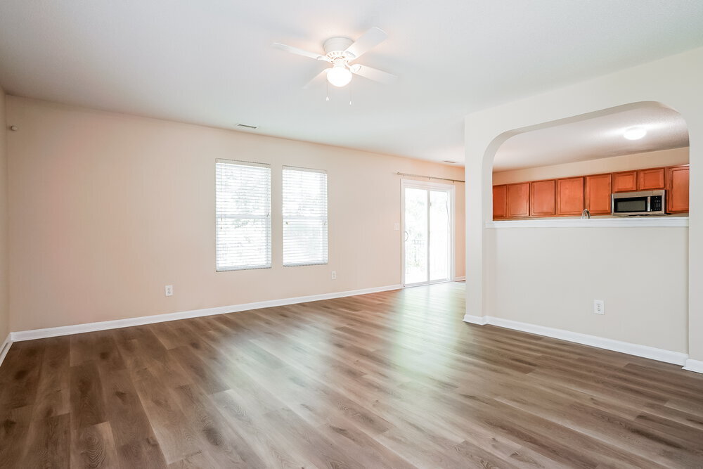 Building Photo - 51 Valleyfield Dr