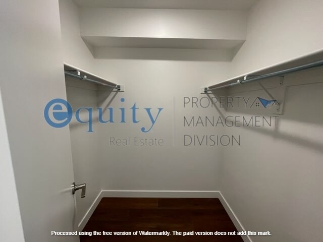 Building Photo - 1032 E 400 S