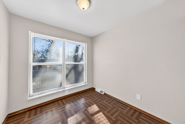 Building Photo - 8908 Scottdale Ave