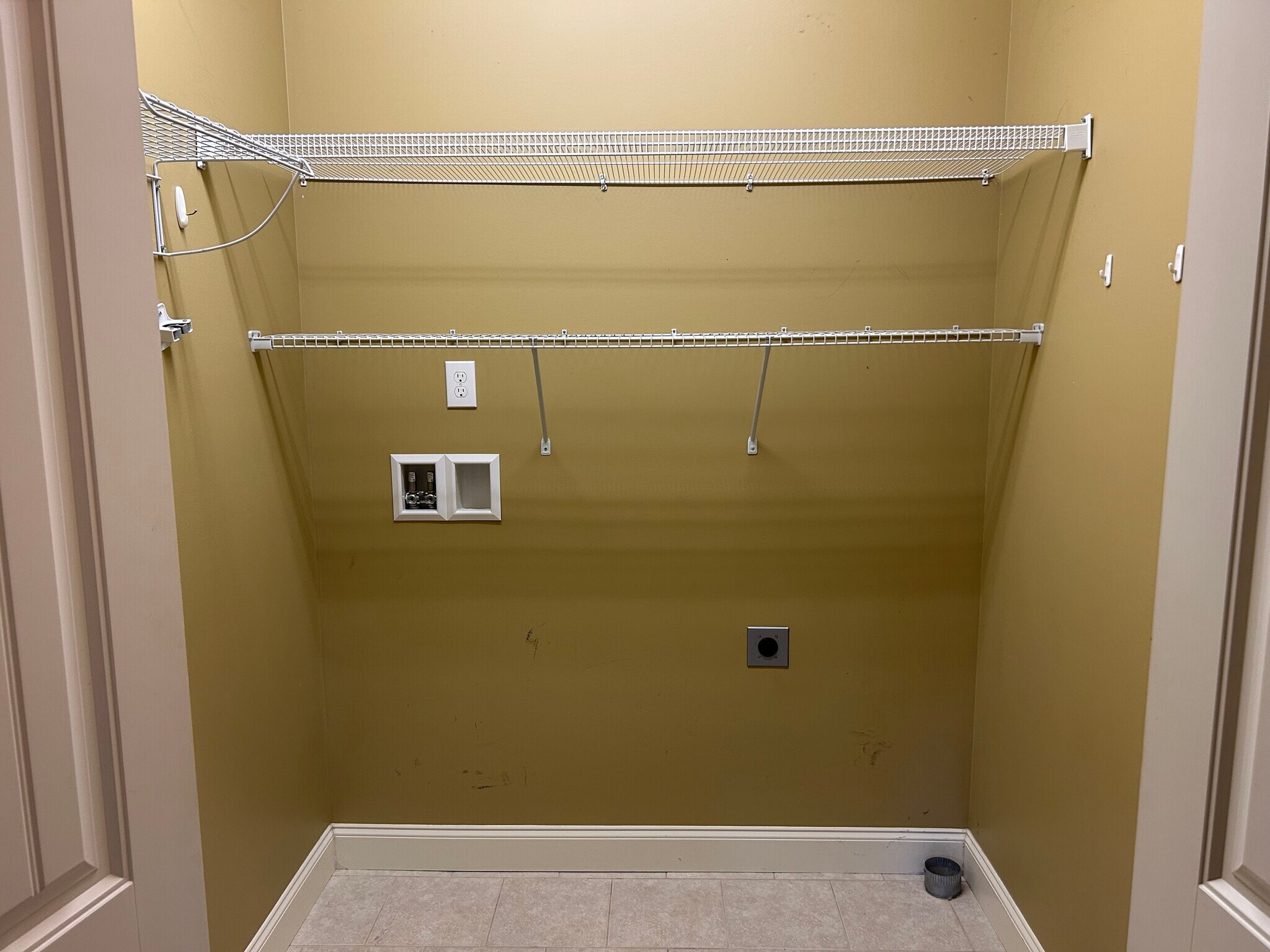 Building Photo - 1166 Stonegate Cir NW