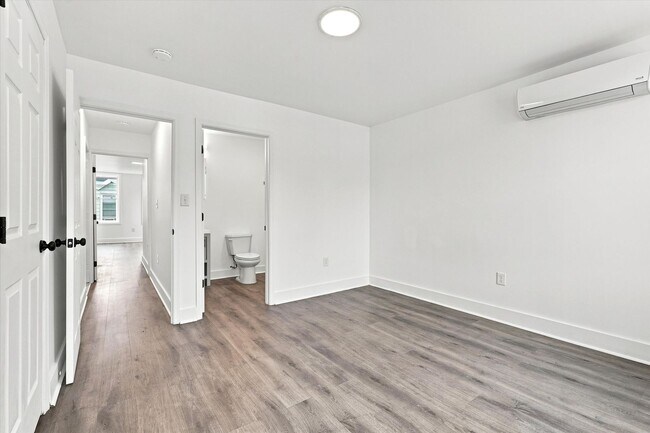 Building Photo - 2BR/3BA Home | North Philly