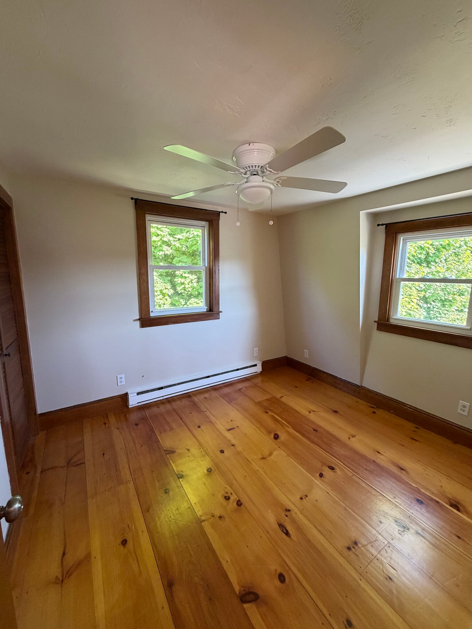 Bedroom 1 - 134 Ridgewood Rd