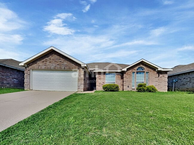 Building Photo - 1702 Griffin Ln