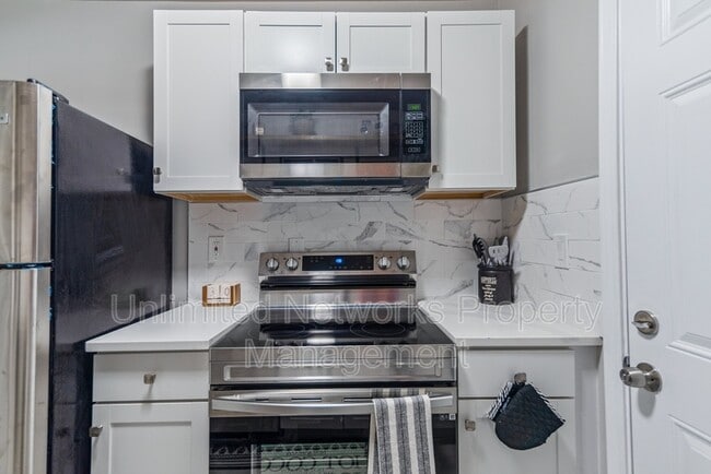 Building Photo - 151 Lawton St SW