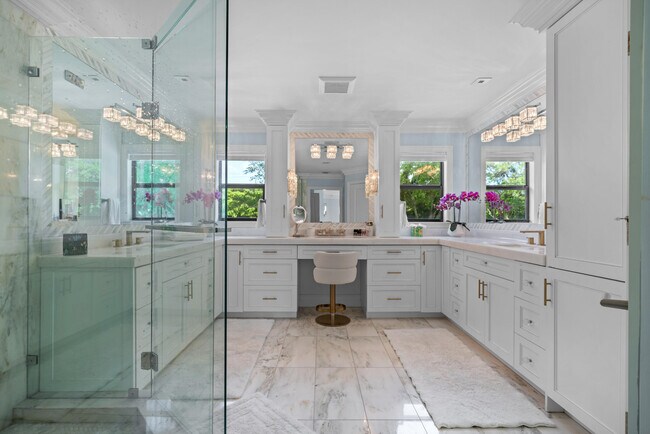 Building Photo - 6204 Celadon Cir